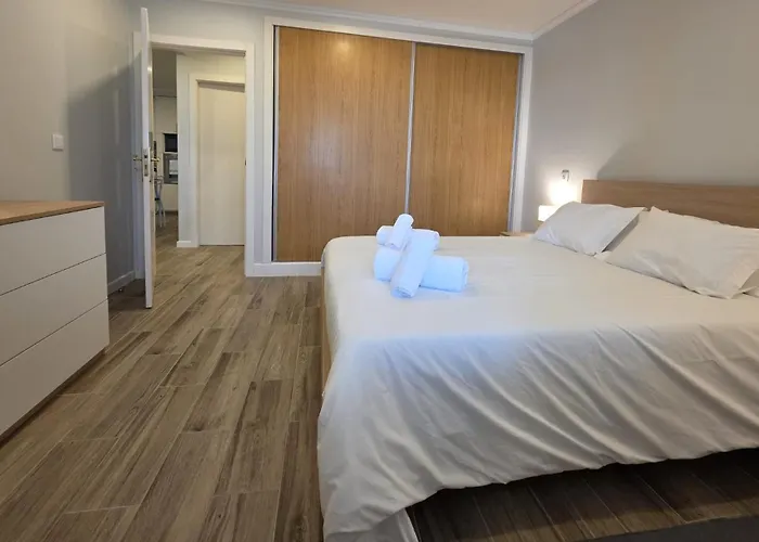 Casa Dourada * Câmara de Lobos